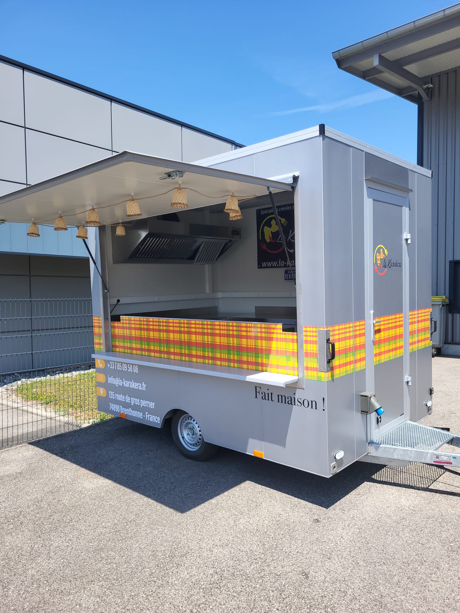 VENDREDI SOIR